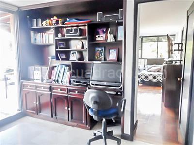 Apartamento de 3 alcobas en venta en El Poblado, Medellín, 152 m² · foto 8 de 18