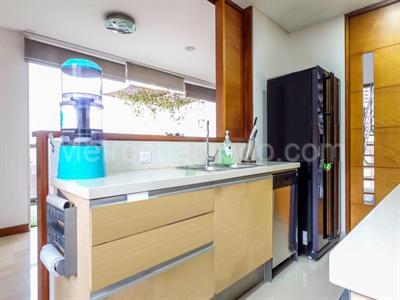 Apartamento de 3 alcobas en venta en El Poblado, Medellín, 207 m² · foto 6 de 20