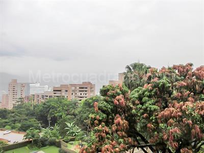 Apartamento de 3 alcobas en venta en El Poblado, Medellín, 190 m² · foto 15 de 18