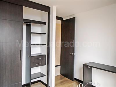 Apartamento de 3 alcobas en arriendo en El Poblado, Medellín, 126 m² · foto 12 de 18