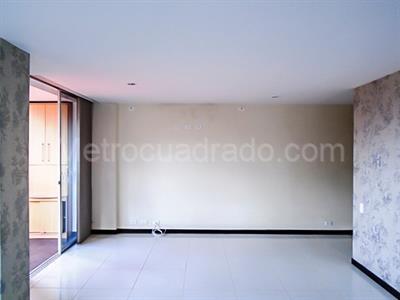 Apartamento de 3 alcobas en arriendo en El Poblado, Medellín, 126 m² · foto 2 de 18