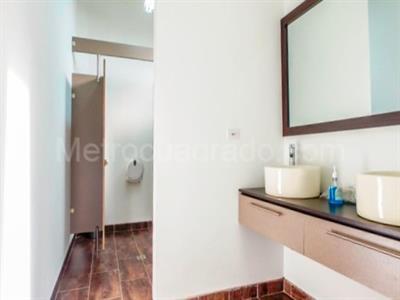 Casa en arriendo en El Poblado, Medellín · foto 16 de 20