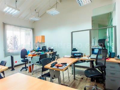 Casa en arriendo en El Poblado, Medellín · foto 6 de 20