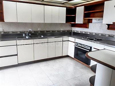 Apartamento de 3 alcobas en venta en El Poblado, Medellín, 190 m² · foto 4 de 15