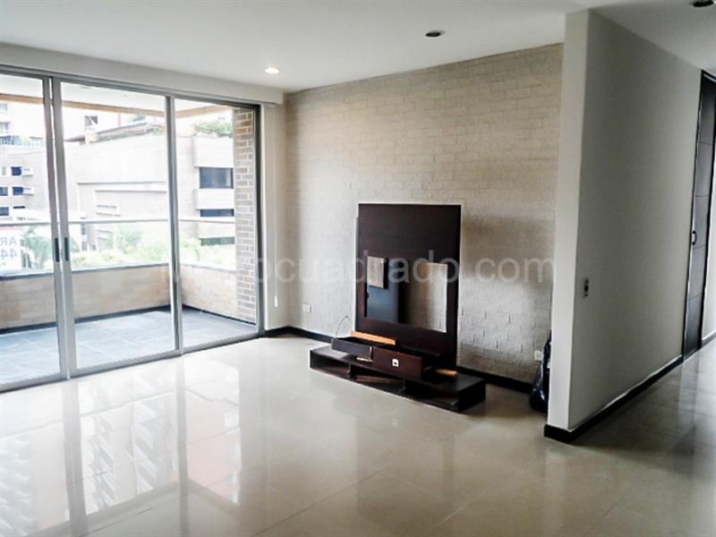 3BR Apartment for Rent & Sale in Las Santas, El Poblado - 2