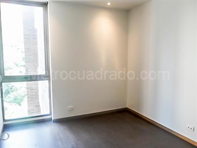 Apartamento en venta en El Poblado, Medellín · foto 12 de 18