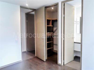 Apartamento en venta en El Poblado, Medellín · foto 13 de 18