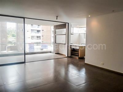 Apartamento en venta en El Poblado, Medellín · foto 3 de 18