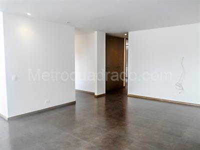 Apartamento en venta en El Poblado, Medellín · foto 9 de 18