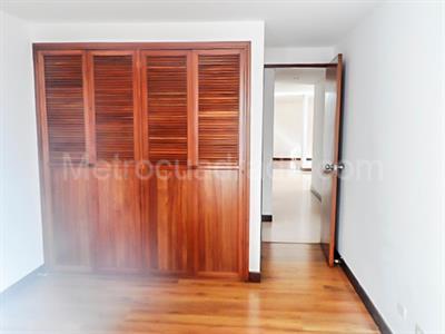 Apartamento en venta en El Poblado, Medellín · foto 10 de 16