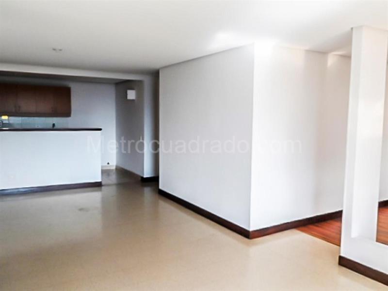 Apartamento de 3 Alcobas en El Poblado para Arriendo y Venta (Loma de los González) - 3