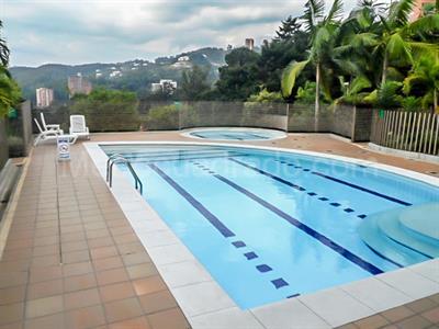 Casa de 4 alcobas en venta en El Poblado, Medellín, 244 m² · foto 16 de 17
