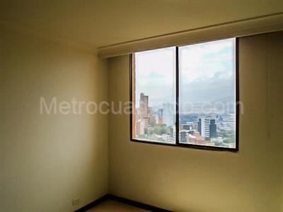 Apartamento en venta en El Poblado, Medellín · foto 10 de 20
