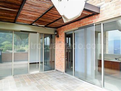 Apartamento en venta en El Poblado, Medellín · foto 13 de 20