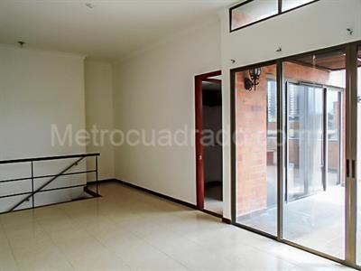 Apartamento en venta en El Poblado, Medellín · foto 6 de 20