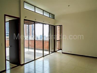 Apartamento en venta en El Poblado, Medellín · foto 7 de 20