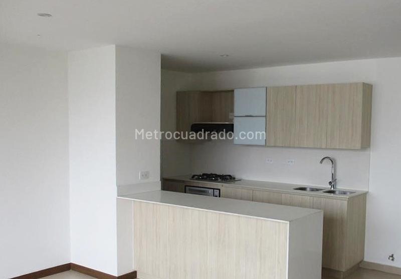 Apartamento Moderno de 2 Alcobas en El Poblado con Piscina - 3