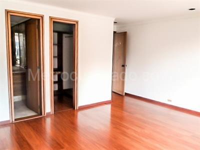 Apartamento de 3 alcobas en arriendo en El Poblado, Medellín, 490 m² · foto 11 de 18