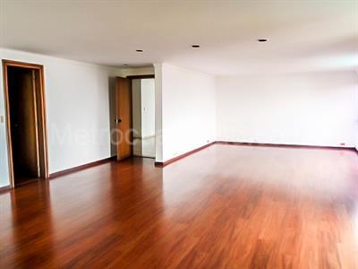 Apartamento de 3 alcobas en arriendo en El Poblado, Medellín, 490 m² · foto 7 de 18