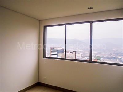 Apartamento de 2 alcobas en venta en El Poblado Castropol, Medellín, 90 m² · foto 10 de 16