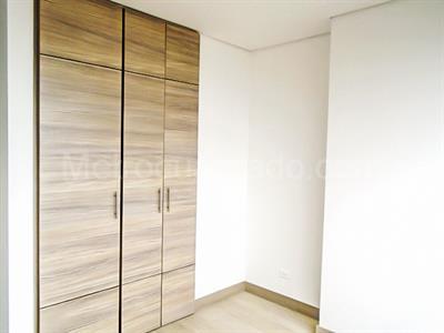 Apartamento de 2 alcobas en venta en El Poblado Castropol, Medellín, 90 m² · foto 11 de 16