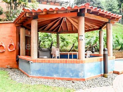 Apartamento de 3 alcobas en venta en El Poblado, Medellín, 220 m² · foto 18 de 18