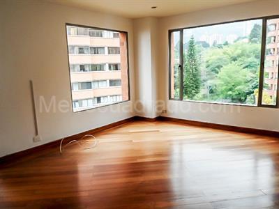 Apartamento de 3 alcobas en venta en El Poblado, Medellín, 220 m² · foto 7 de 18
