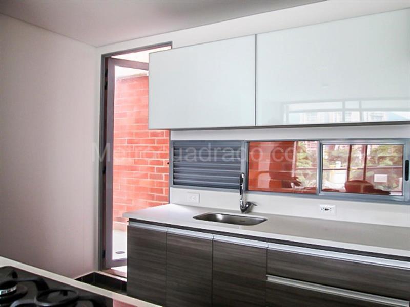 Apartamento en Venta y Arriendo, Loma de Las Brujas, Envigado - 2