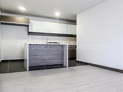 Apartment for rent in Loma de Las Brujas, Envigado