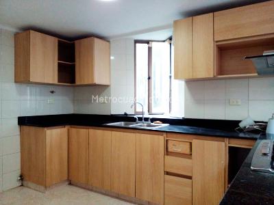 Casa en arriendo en El Poblado, Medellín · foto 7 de 20