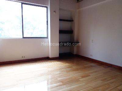 Casa en arriendo en El Poblado, Medellín · foto 10 de 20