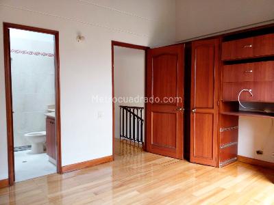 Casa en arriendo en El Poblado, Medellín · foto 11 de 20