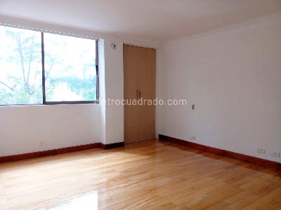 Casa en arriendo en El Poblado, Medellín · foto 14 de 20