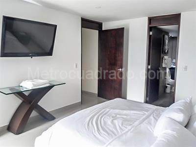 Apartamento de 3 alcobas en venta en El Poblado, Medellín, 188 m² · foto 15 de 20