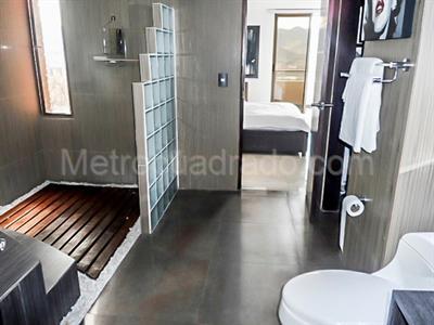 Apartamento de 3 alcobas en venta en El Poblado, Medellín, 188 m² · foto 16 de 20