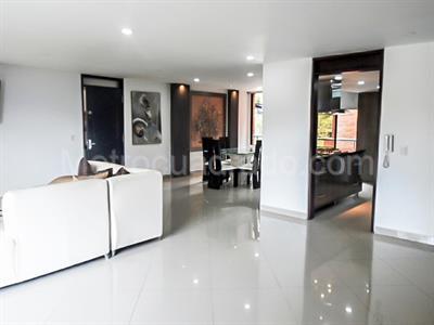 Apartamento de 3 alcobas en venta en El Poblado, Medellín, 188 m² · foto 3 de 20