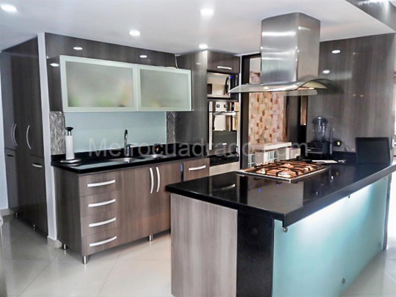 Apartamento en Venta y Arriendo, EL POBLADO, Medellín – pohled 6