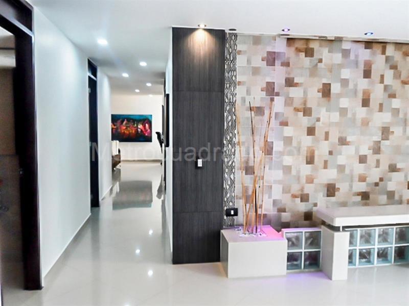 Apartamento en Venta y Arriendo, EL POBLADO, Medellín – další