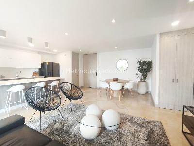 Apartamento en venta en El Poblado, Medellín · foto 3 de 13