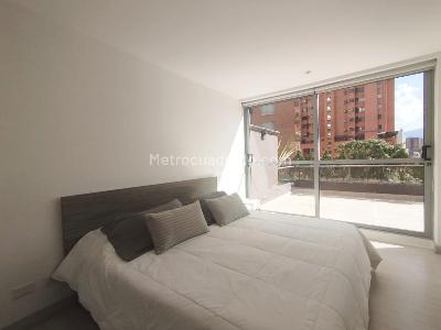 Apartamento en venta en El Poblado, Medellín · foto 8 de 13