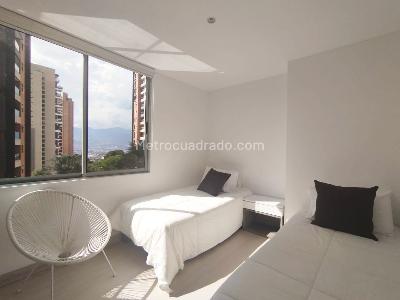 Apartamento en venta en El Poblado, Medellín · foto 10 de 13