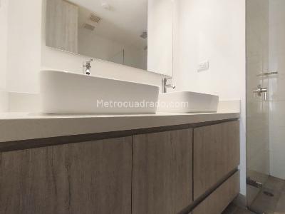Apartamento en venta en El Poblado, Medellín · foto 11 de 13