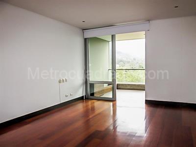 Apartamento de 3 alcobas en venta en El Poblado, Medellín, 210 m² · foto 11 de 20