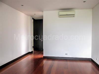 Apartamento de 3 alcobas en venta en El Poblado, Medellín, 210 m² · foto 12 de 20