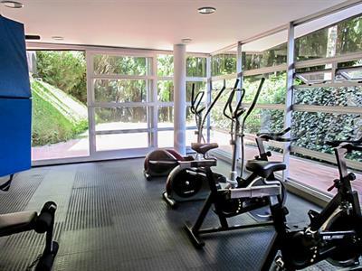 Apartamento de 3 alcobas en venta en El Poblado, Medellín, 210 m² · foto 18 de 20
