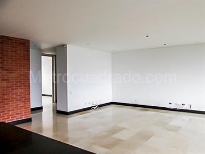 Apartamento de 3 alcobas en venta en El Poblado, Medellín, 210 m² · foto 5 de 20