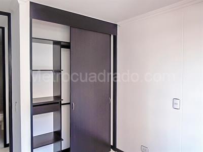Apartamento en venta en El Poblado, Medellín · foto 12 de 19
