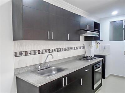 Apartamento en venta en El Poblado, Medellín · foto 6 de 19