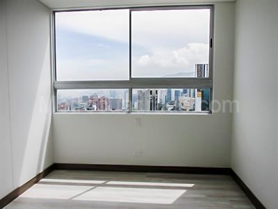Apartamento de 3 alcobas en venta en El Poblado, Medellín, 106 m² · foto 11 de 19