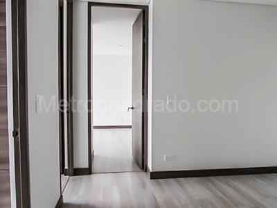Apartamento de 3 alcobas en venta en El Poblado, Medellín, 106 m² · foto 6 de 19